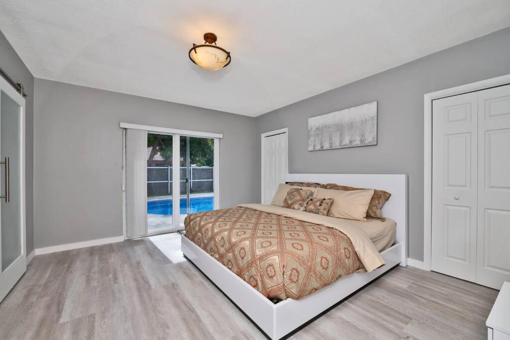 Spacious 4 Bedrooms, 2 Bathroom House With Pool Miramar Exteriér fotografie